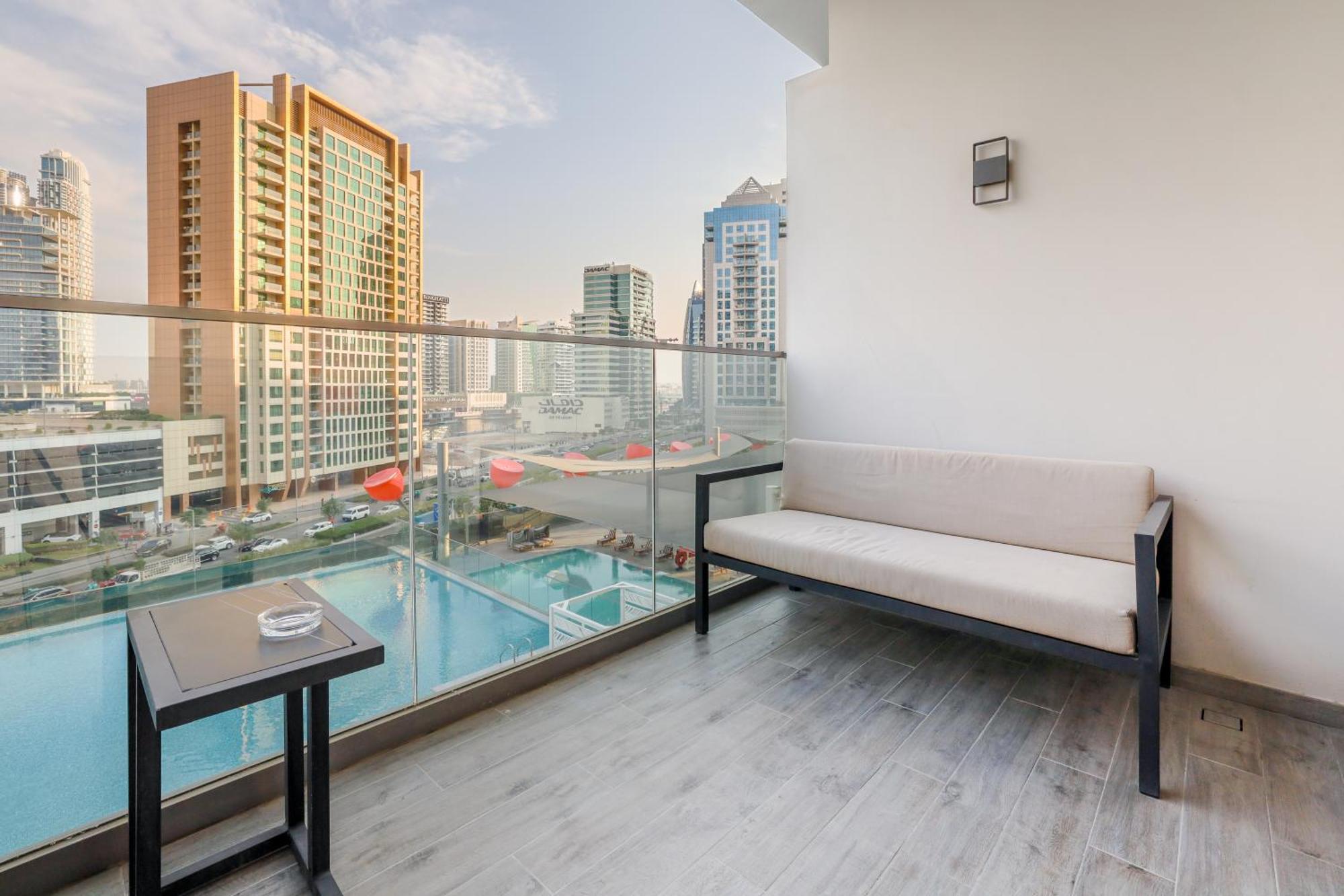 Urban Living In Downtown Mag 318 Apartment