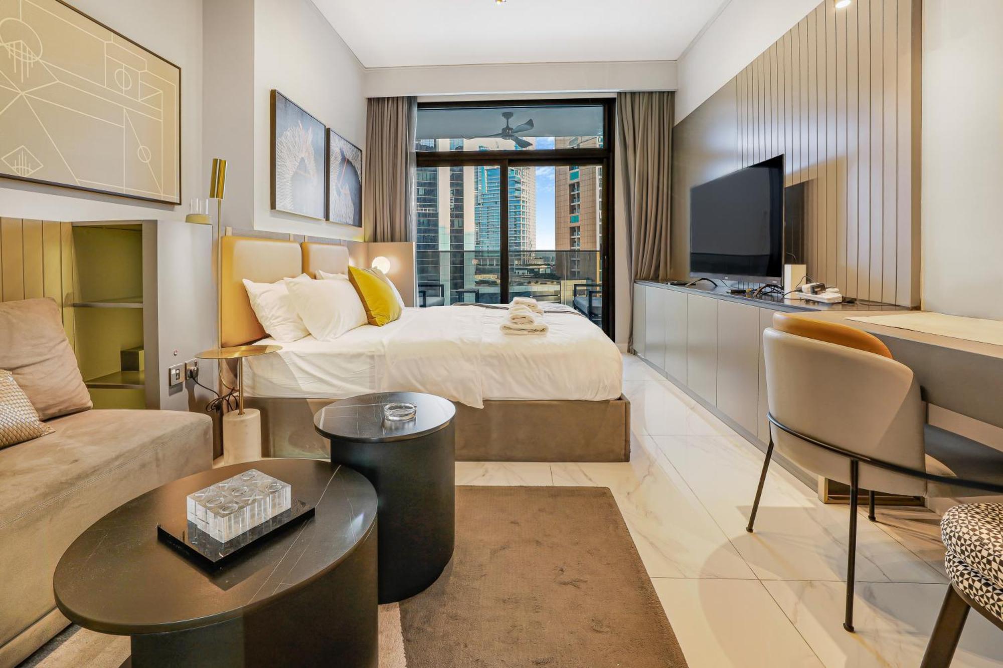 Urban Living In Downtown Mag 318 * Dubai